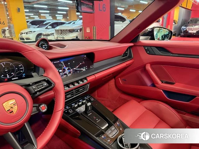 Porsche 911(992) id 4634872 из Кореи 4