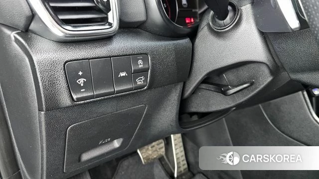 Kia Sportage The Bold 2021 Серебристо-серый из Кореи, фото 4