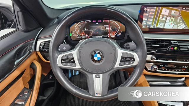BMW 5 Series (G30) 2021 Черный из Кореи, фото 4