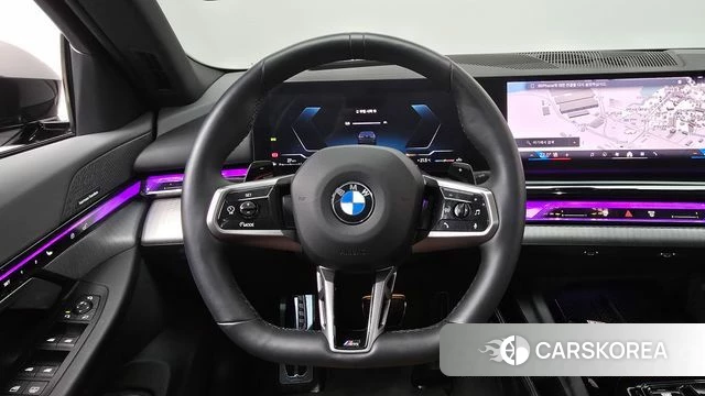 BMW 5 Series (G60) 2023 Серый из Кореи, фото 4