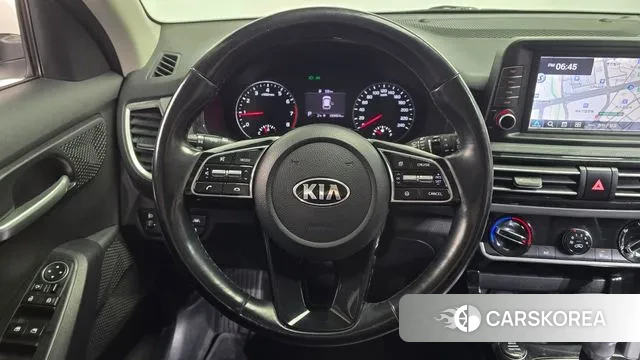 Kia Seltos 2019 Белый из Кореи, фото 4