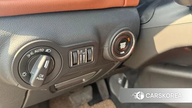 Maserati Ghibli 2019 Белый из Кореи, фото 4