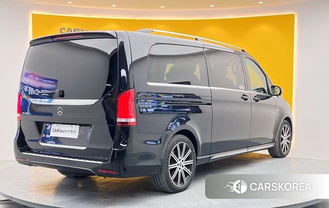 Mercedes-Benz V-class 2023 Черный из Китая, фото 4