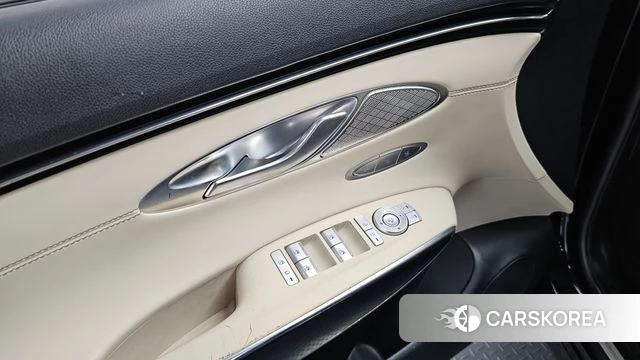 Genesis GV70 2021 Черный из Кореи, фото 4