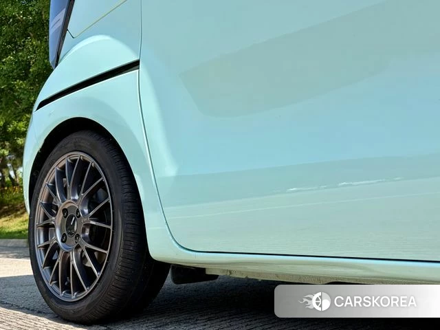 Kia The New Kia Ray 2025 Светло-серебряный цвет из Кореи, фото 4