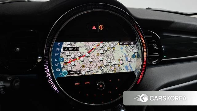 Mini Cooper 2024 Белый из Кореи, фото 4