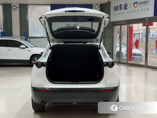 Mazda CX-30 2023 Белый из Китая, фото 4