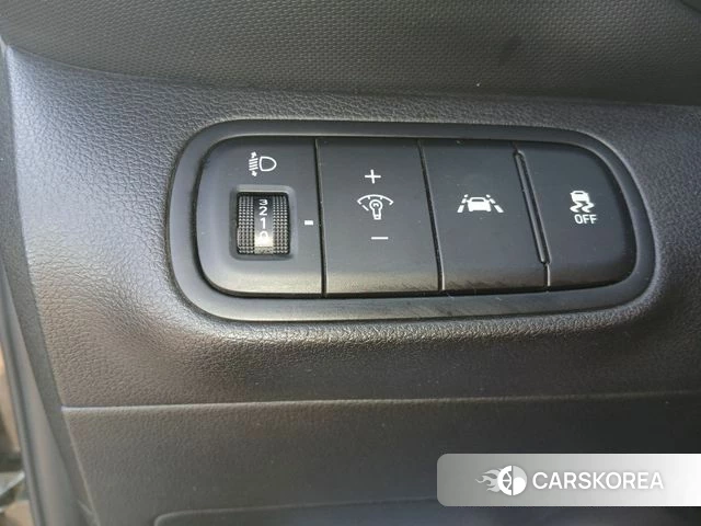 Hyundai Venue 2020 Черный из Кореи, фото 4