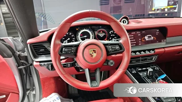 Porsche 911(992) 2024 Серебристо-серый из Кореи, фото 4