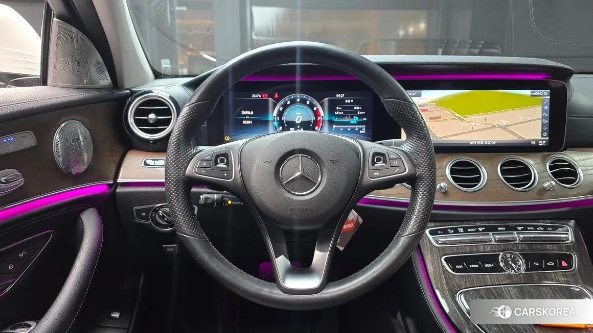 Mercedes-Benz E-Class W213 2018 Белый из Кореи, фото 4