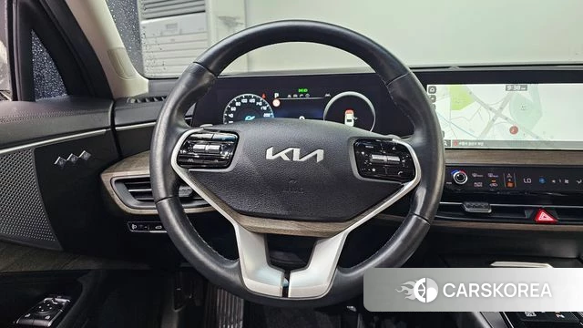 Kia K8 2023 Серебристо-серый из Кореи, фото 4