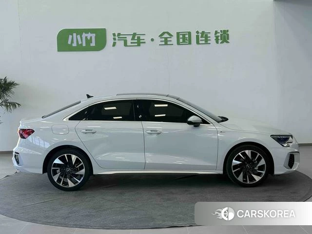 Audi A3 2023 Белый из Китая, фото 4