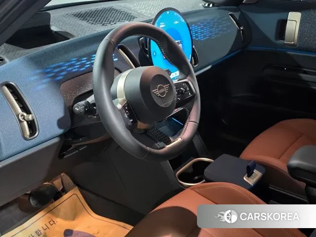 Mini Cooper S Countryman 3rd Generation 2025 Цвет галактики из Кореи, фото 4