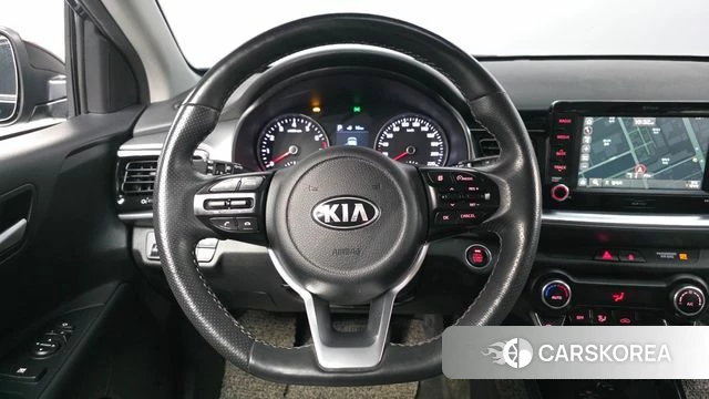 Kia Stonic 2020 Черный из Кореи, фото 4