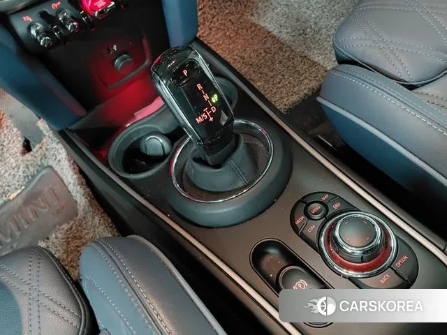 Mini Cooper S Countryman 2022 Черный из Кореи, фото 4