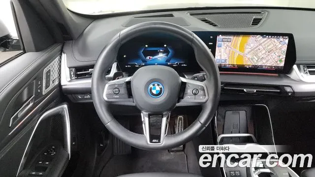 BMW iX1 (U11) 2023 Серебряный из Кореи, фото 4