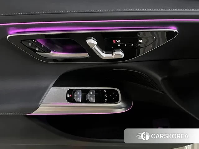 Mercedes-Benz E-Class W214 2024 Белый из Кореи, фото 4