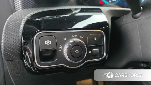 Mercedes-Benz A-Class W177 2021 Черный из Кореи, фото 4