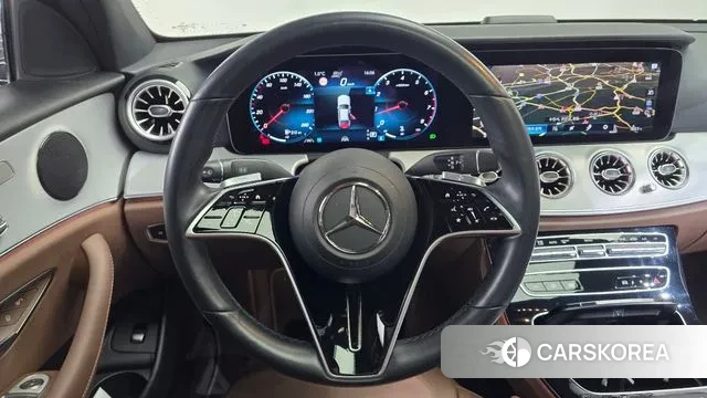 Mercedes-Benz E-Class W213 2021 Черный из Кореи, фото 4