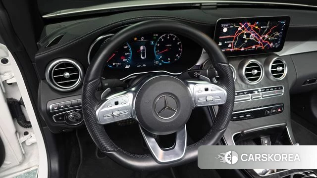 Mercedes-Benz C-Class W205 2023 Белый из Кореи, фото 4