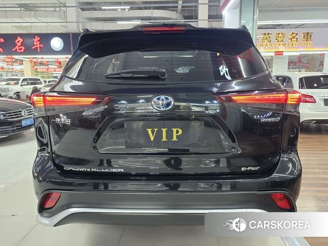 Toyota Crown Lufang 2024 Черный из Китая, фото 4