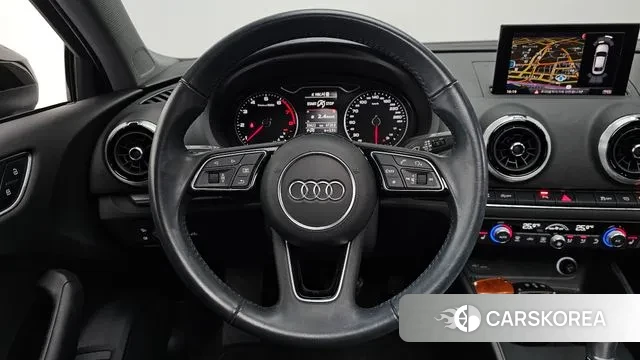 Audi New A3 2018 Черный из Кореи, фото 4