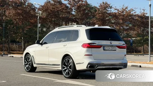 BMW X7 (G07) 2021 Белый из Кореи, фото 4