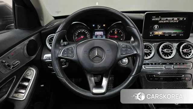Mercedes-Benz C-Class W205 2018 Серебристо-серый из Кореи, фото 4