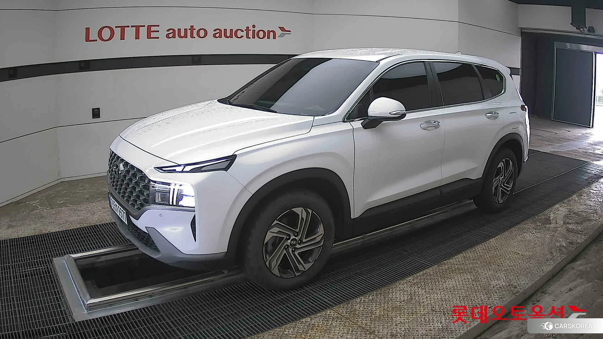 Hyundai Santa Fe 2021 Creamy White Pearl (optional) из Кореи, фото 4