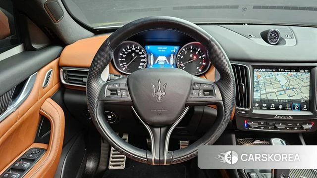 Maserati Levante 2020 Серебристо-серый из Кореи, фото 4