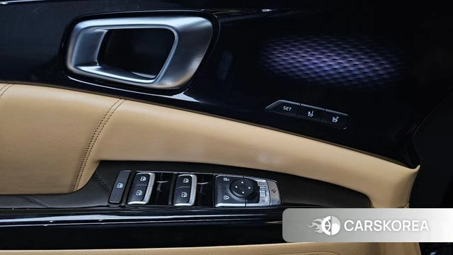 Kia Carnival 4th generation 2022 Черный из Кореи, фото 4