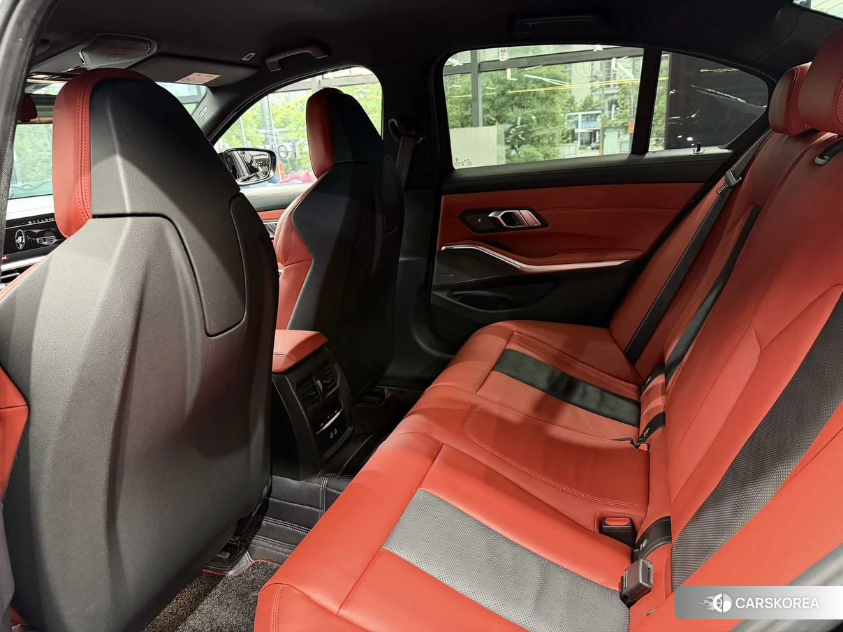 BMW M3 2021 Черный из Китая, фото 4