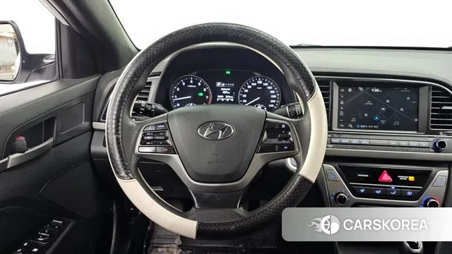 Hyundai Avante AD 2018 Белый из Кореи, фото 4