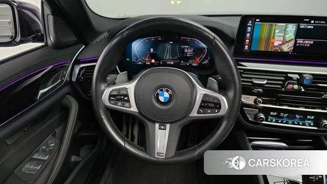 BMW 5 Series (G30) 2022 Черный из Кореи, фото 4