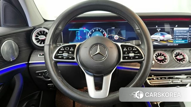 Mercedes-Benz E-Class W213 2018 Белый из Кореи, фото 4