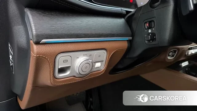 Mercedes-Benz GLE-Class W167 2023 Белый из Кореи, фото 4