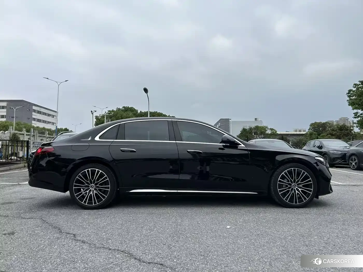 Mercedes-Benz E-Class 2025 Черный из Китая, фото 4