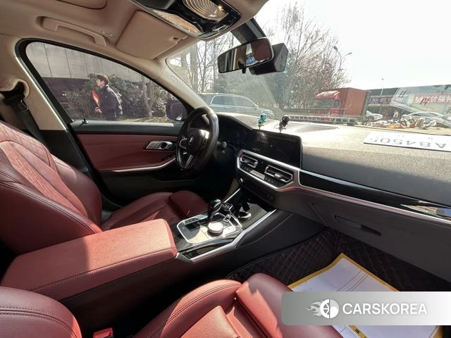 BMW 3 series 2021 Черный из Китая, фото 4