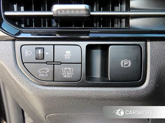 Kia The New Sportage 5th Generation Hybrid 2025 Черный из Кореи, фото 4