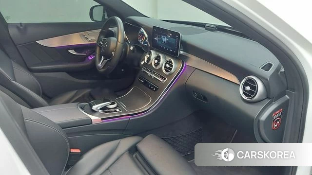 Mercedes-Benz C-Class W205 2021 Белый из Кореи, фото 4