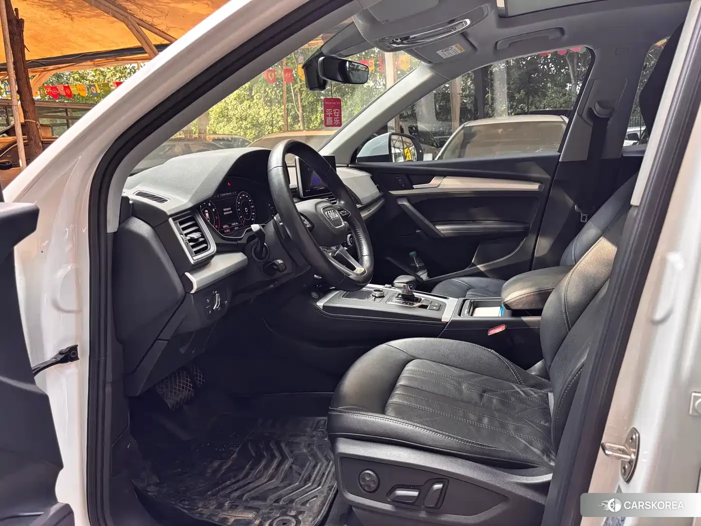 Audi Q5L 2021 Белый из Китая, фото 4