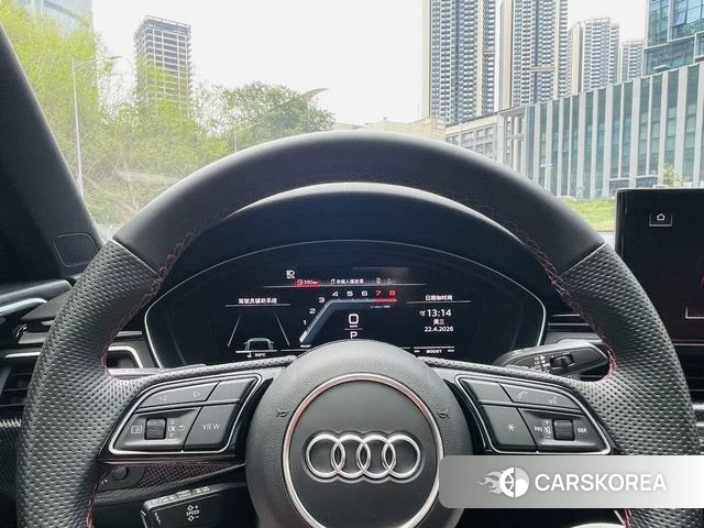 Audi S4 2024 Темно-серый из Китая, фото 4