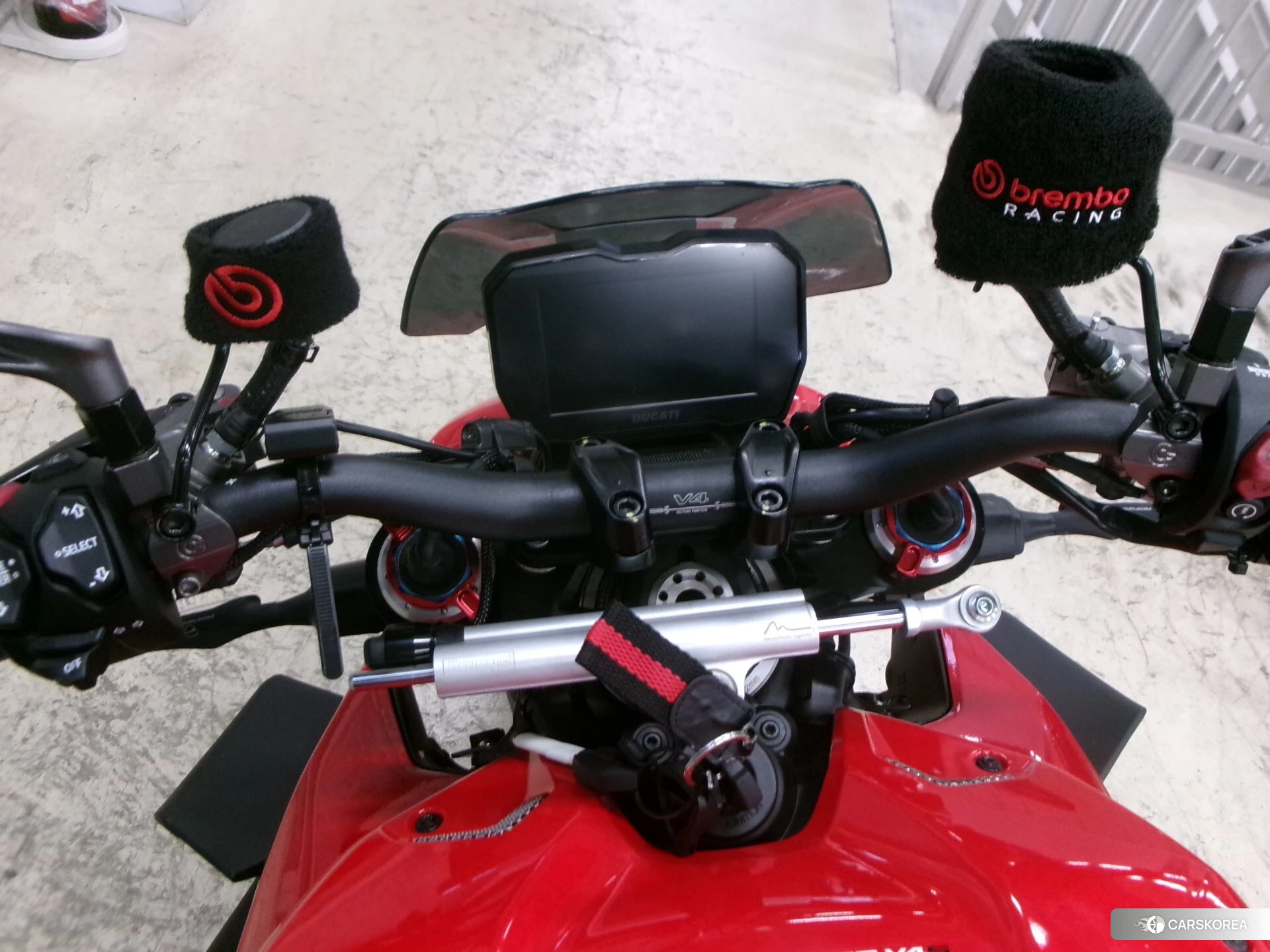 Ducati STREETFIGHTER V4 S 2020 из Японии, фото 2
