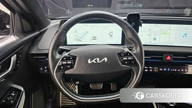 Kia EV6 2023 Серебристо-серый из Кореи, фото 4