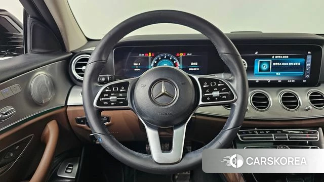 Mercedes-Benz E-Class W213 2019 Черный из Кореи, фото 4