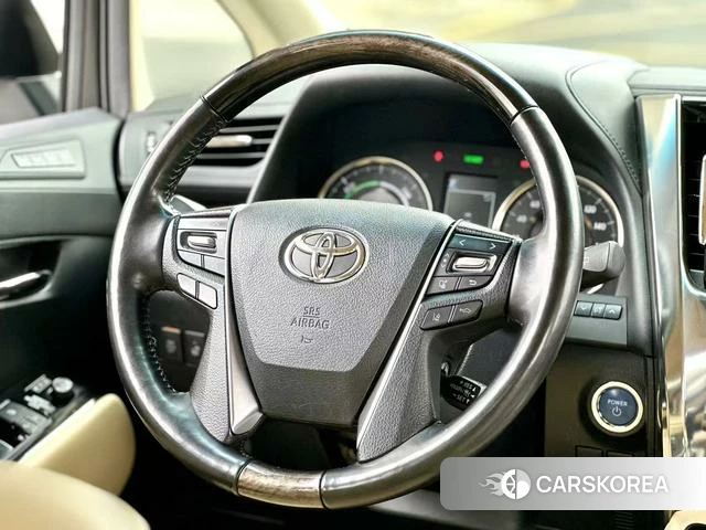 Toyota Elfa 2021 Белый из Китая, фото 4