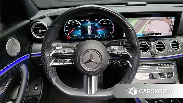 Mercedes-Benz E-Class W213 2022 Серый из Кореи, фото 4