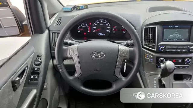 Hyundai The New Grand Starex 2021 Желтый из Кореи, фото 4