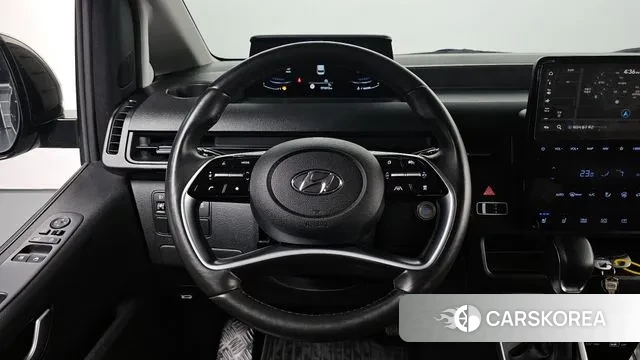 Hyundai Staria 2021 Серебряный из Кореи, фото 4