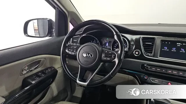 Kia The New Carnival 2018 Черный из Кореи, фото 4
